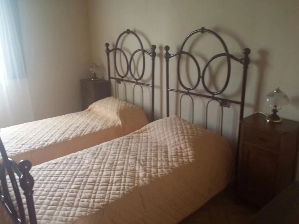 Agriturismo San Pierino Monteroni d'Arbia 0*,