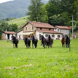 Carovane Bauernhof Compiano
